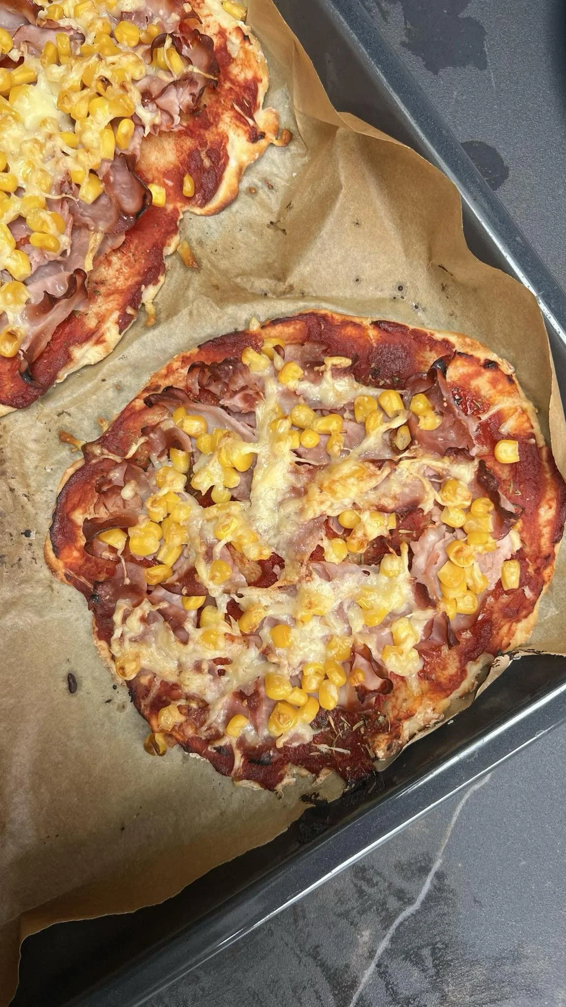 2 összetevős tésztájú pizza