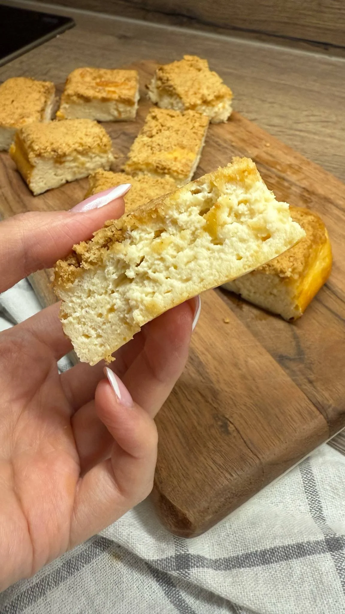 Citromos morzsás sajttorta