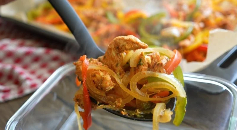 Csirkés fajita sütőben