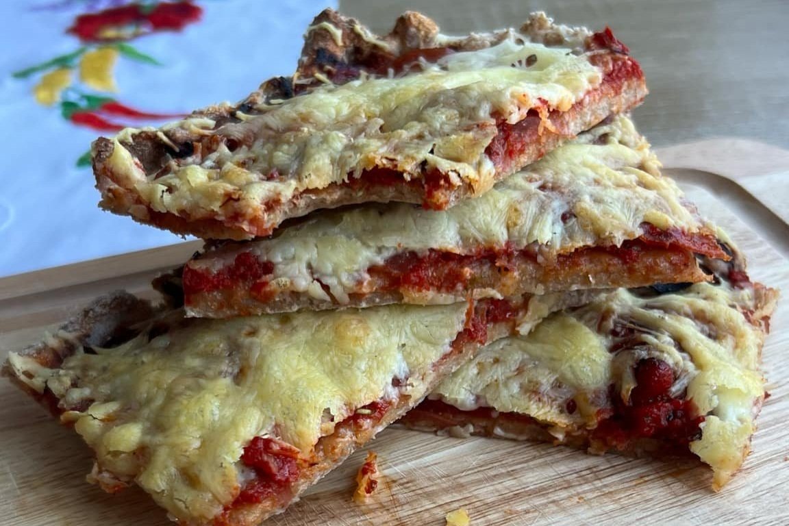 Egy adagos air fryer pizza