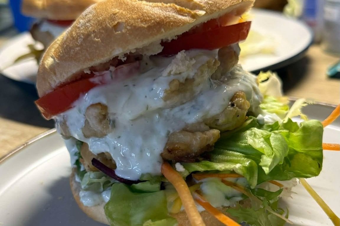Görögös csirkeburger