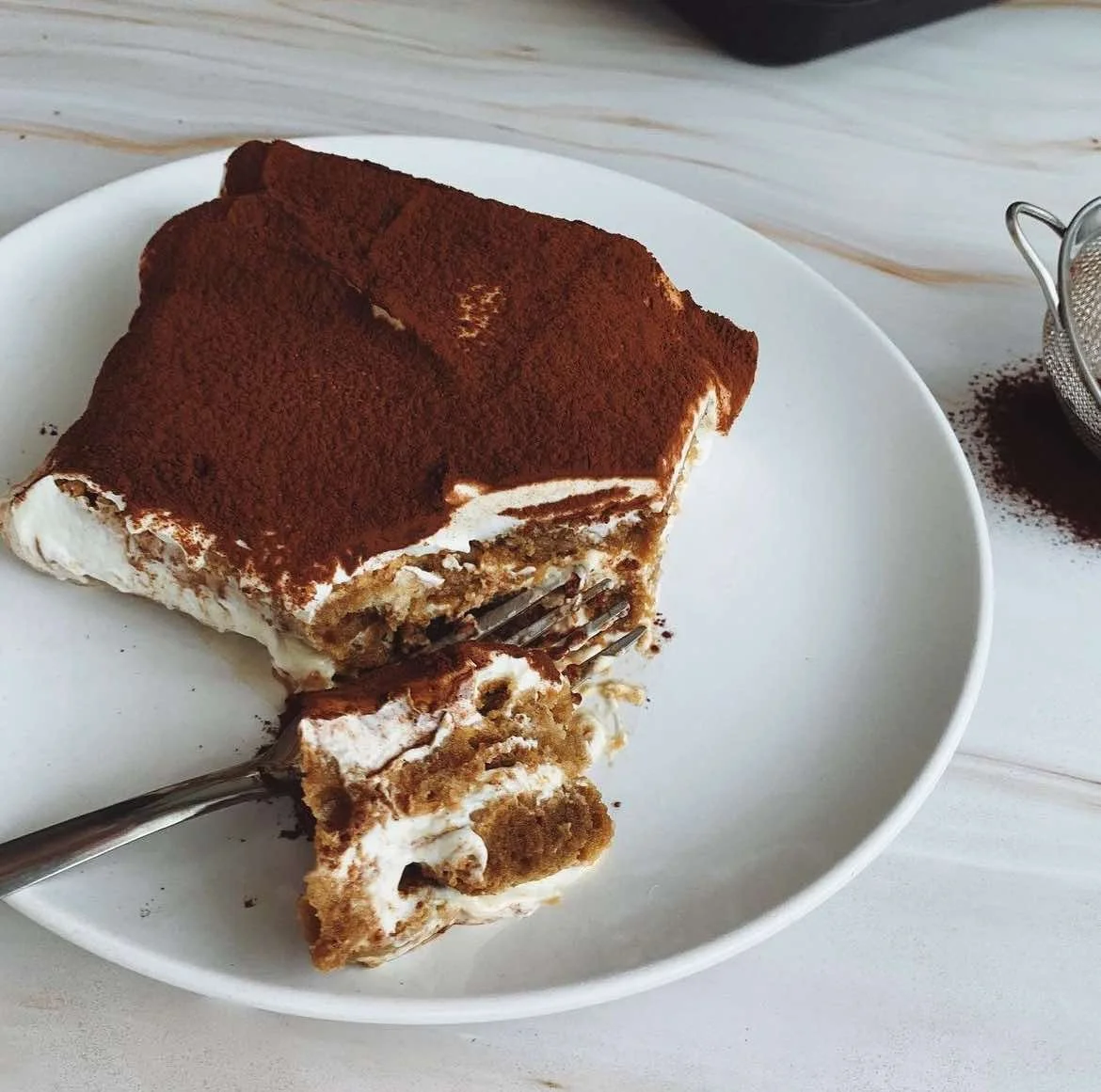 Joghurtos tiramisu
