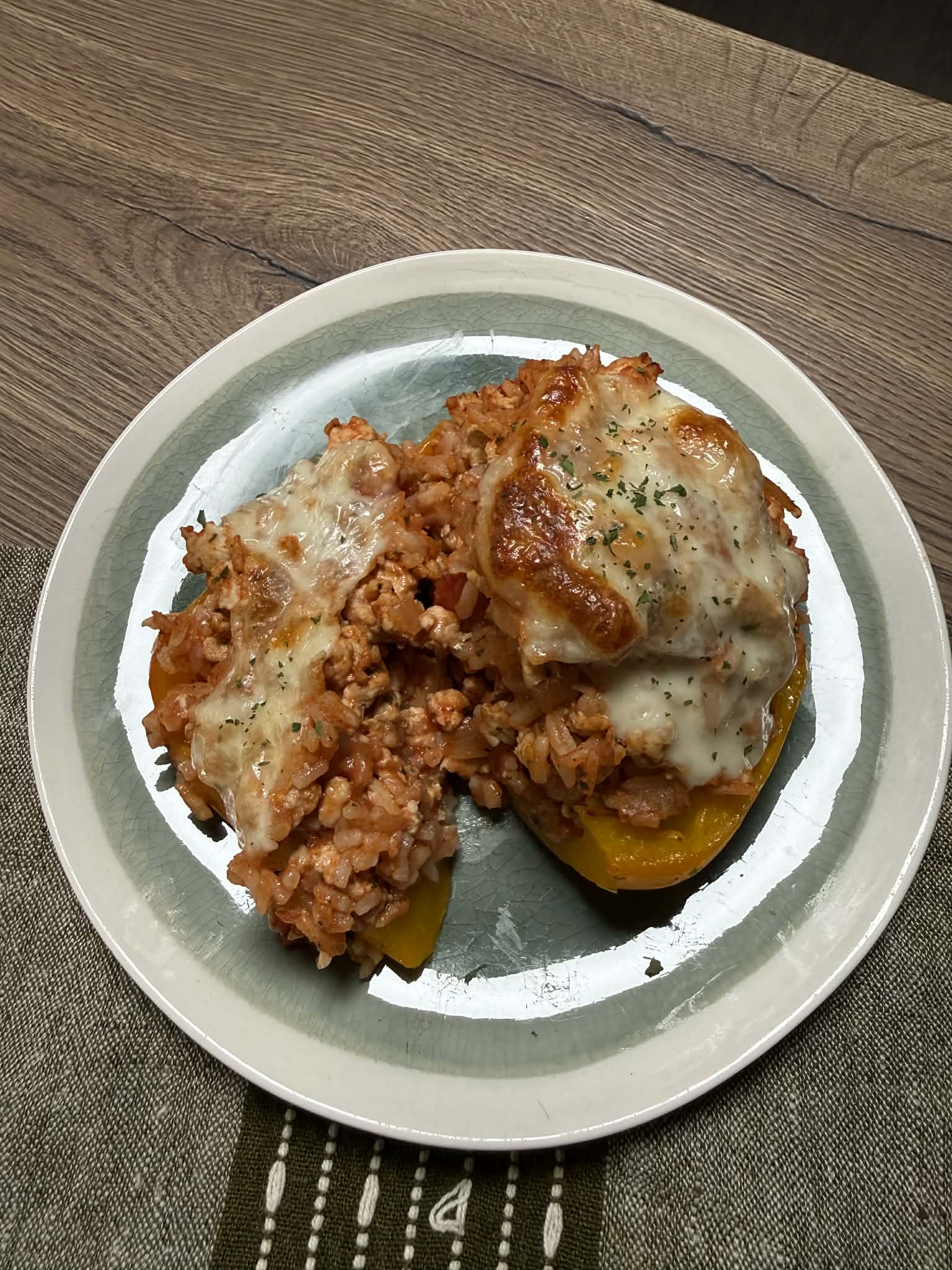 Sütőben sült töltött paprika
