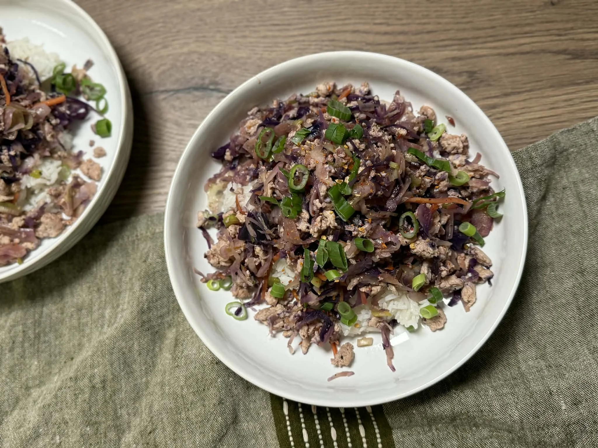 Szójaszószos-gyömbéres ázsiai káposztás stir fry